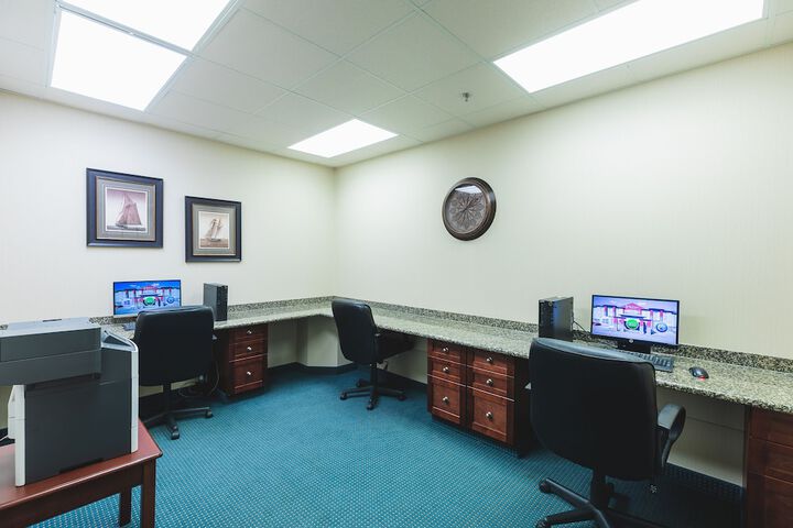 Business Center 40 of 40