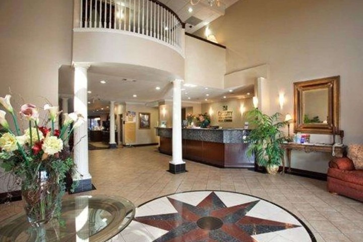 Hotel Interior 3 of 36