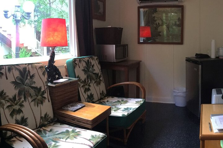Room 123 of 169