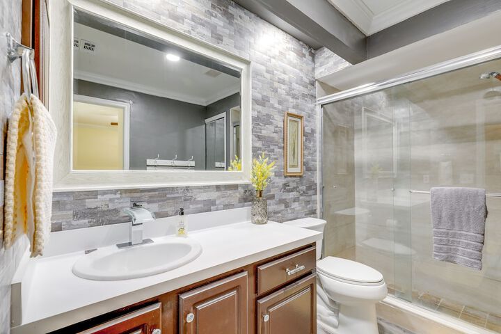 Valrico Vacation Rental 15 Mi to Tampa