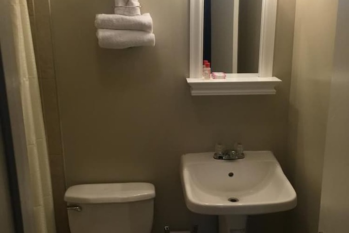 Room 22 of 29