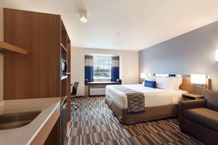 Microtel Inn & Suites by Wyndham Georgetown Delaware Beaches