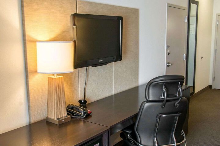Room 18 of 39