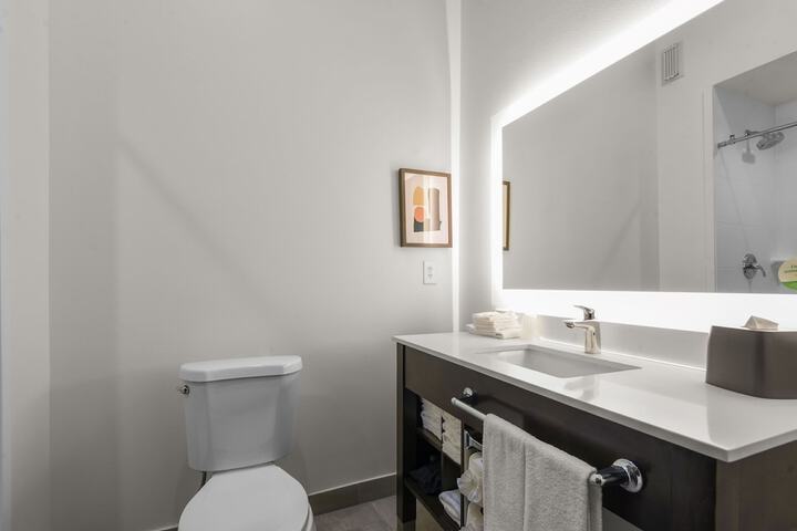 Holiday Inn Gonzales by IHG