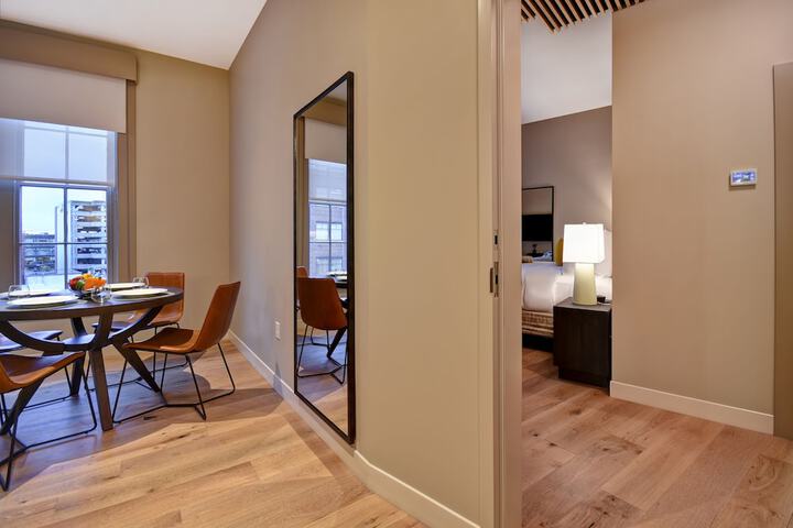 Room 100 of 131
