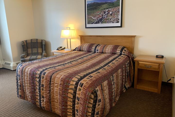 Room 21 of 35