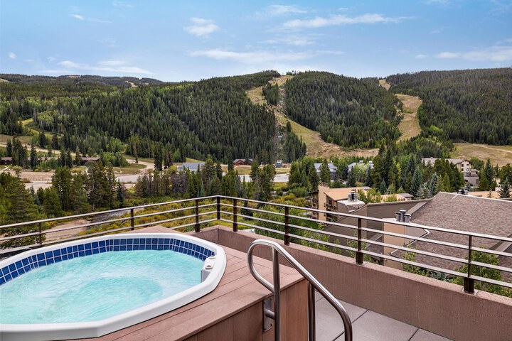 Hyatt Place Keystone / Dillon