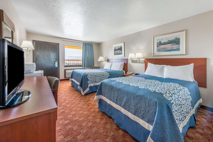 Room 12 of 13