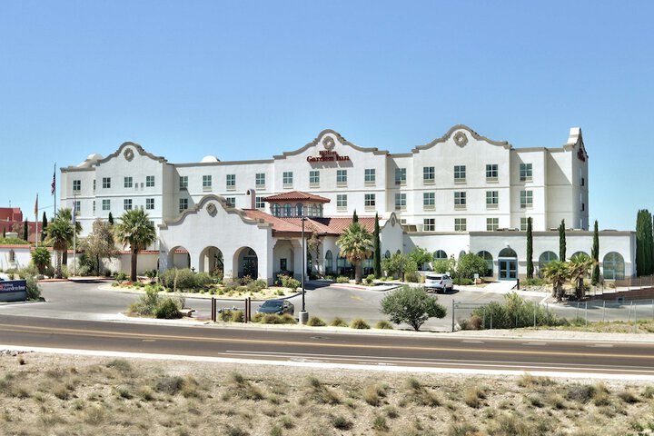 Hotel 4 of 53