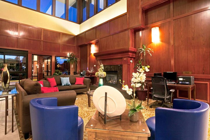 Hotel Interior 5 of 19