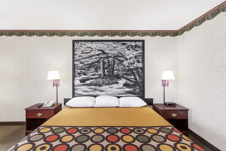 Room 14 of 21