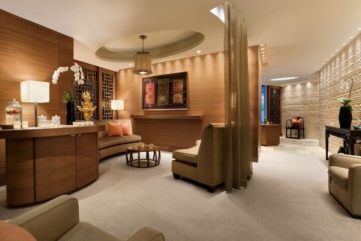 Hotel Interior 17 of 149
