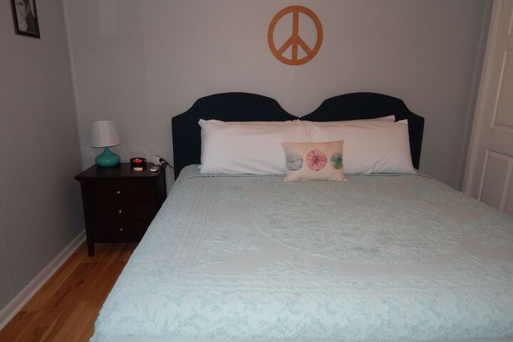 Room 25 of 114