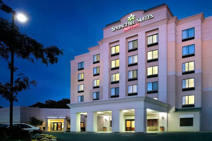 Hotel 2 of 25