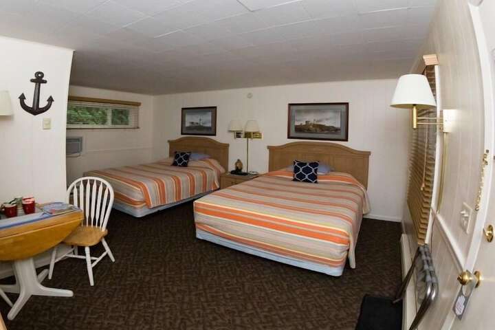 Oak Park Inn