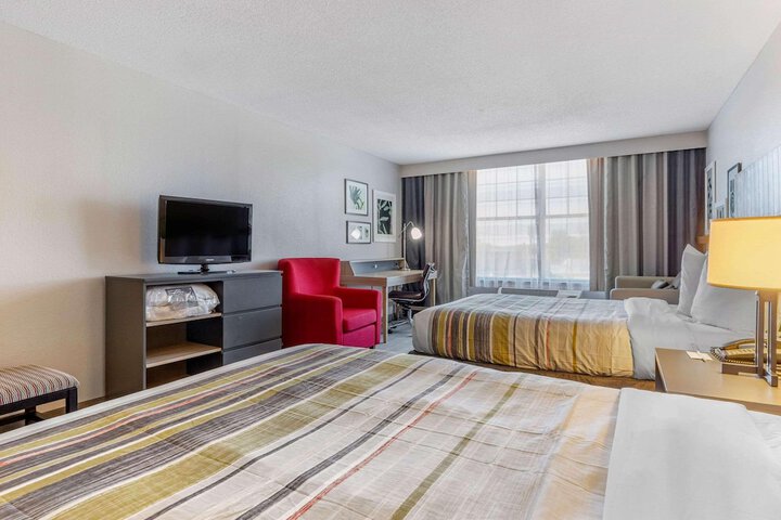 Country Inn & Suites by Radisson Lumberton, NC