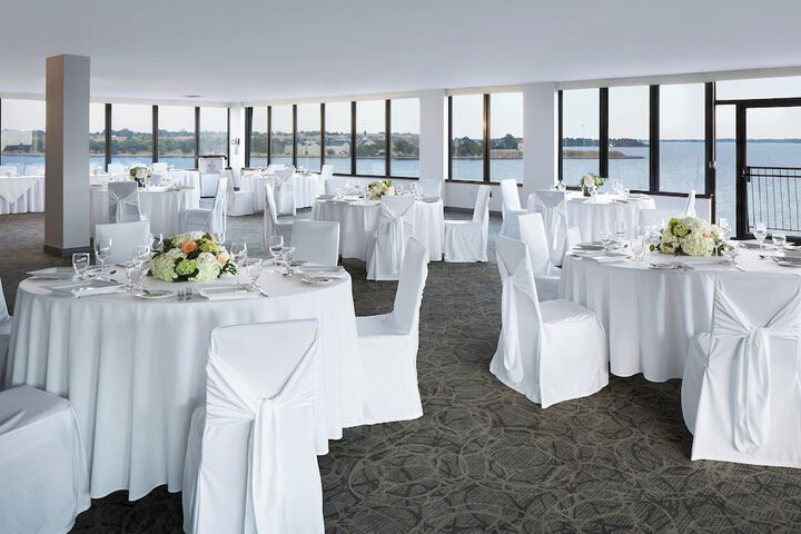 Delta Hotels by Marriott Kingston Waterfront