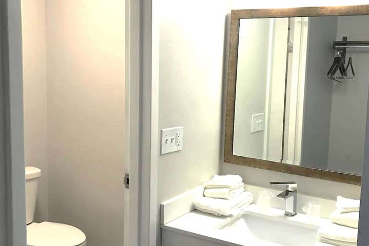 Room 73 of 111