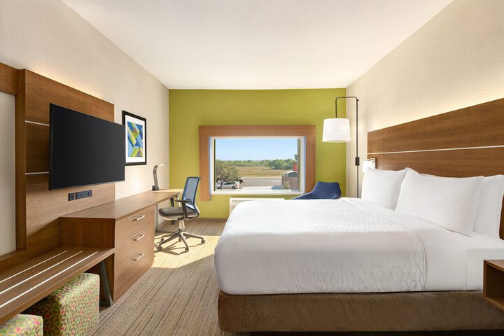 Room 15 of 55