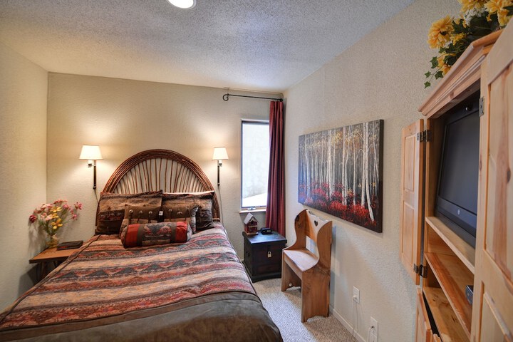 Room 13 of 44