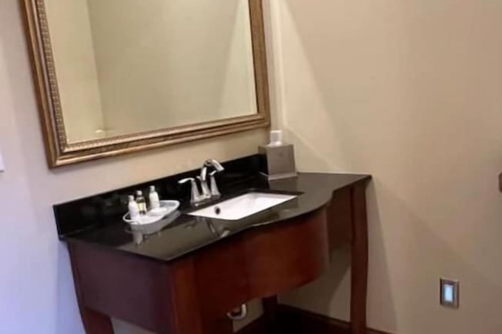 Heartland suites