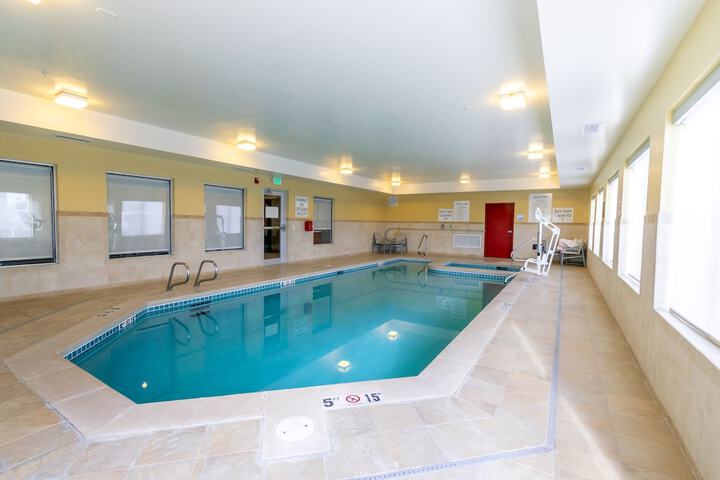 Pool 12 of 49