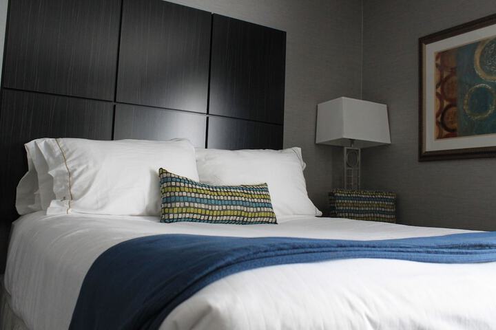 Holiday Inn Express Janesville - I-90 & US Hwy 14 by IHG