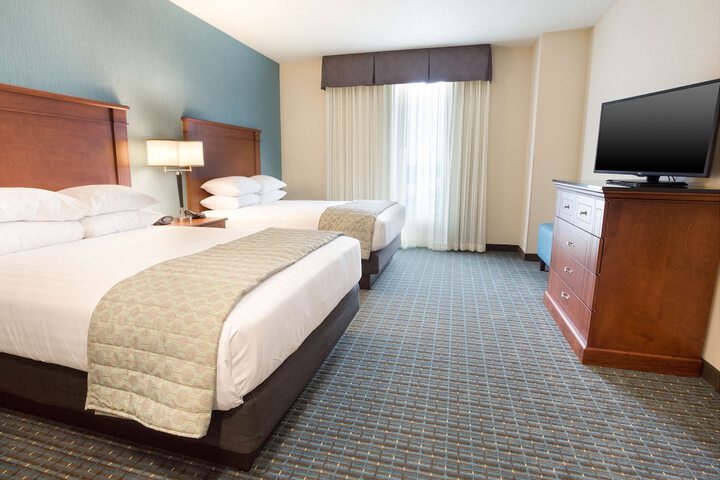 Room 5 of 40