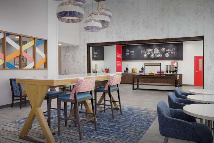 Hampton Inn & Suites Naples South