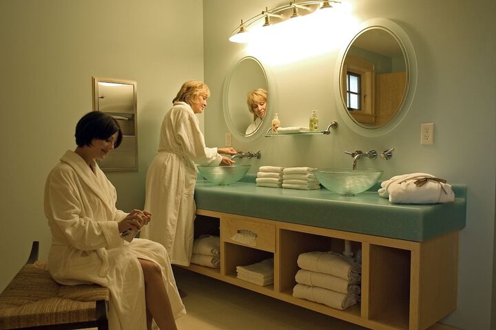 Spa 41 of 53