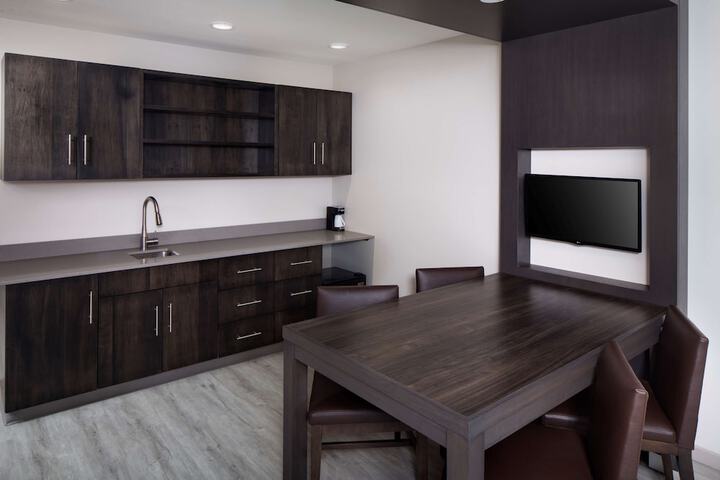 Hyatt Place Poughkeepsie / Hudson Valley