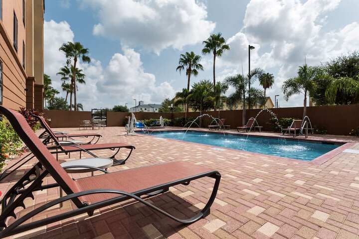 Pool 3 of 19