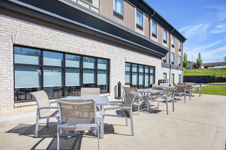 Holiday Inn Express & Suites Glasgow by IHG
