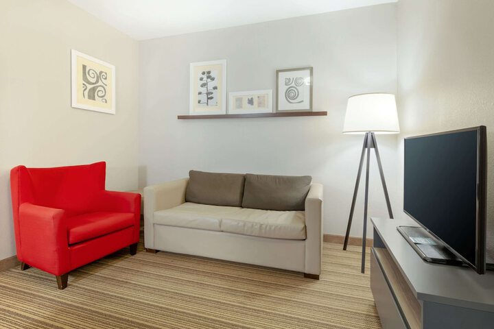 Room 22 of 41
