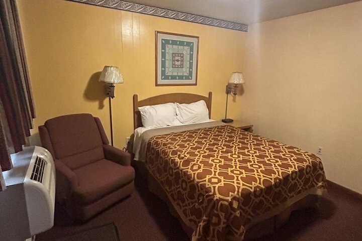 Royal Rest Motel