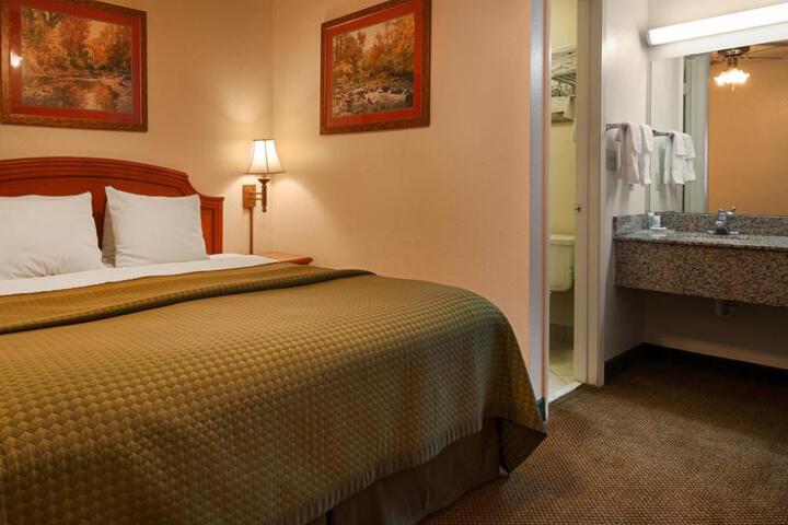 Best Western Llano