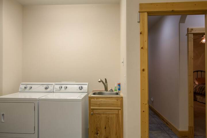 Pineview Lodge