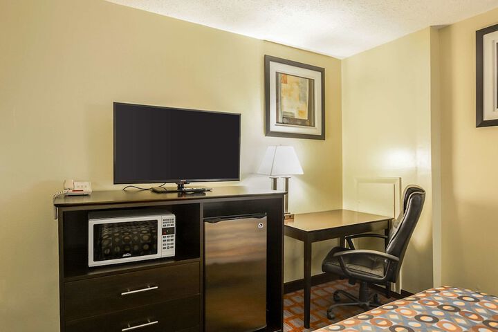 Room 22 of 45