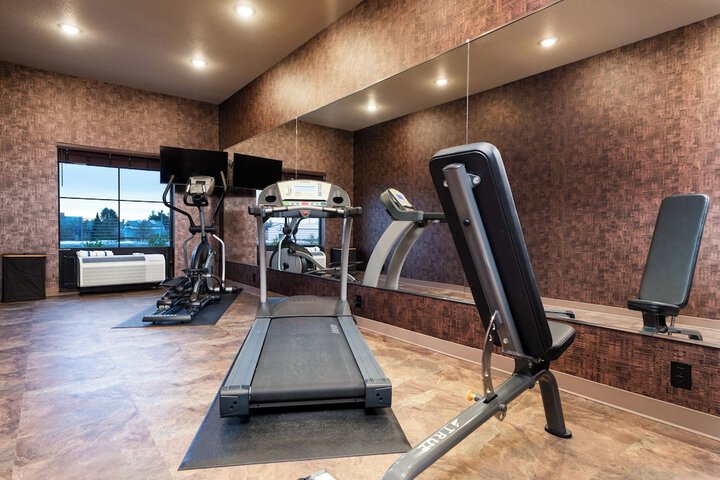 Cobblestone Hotel & Suites - Lynden