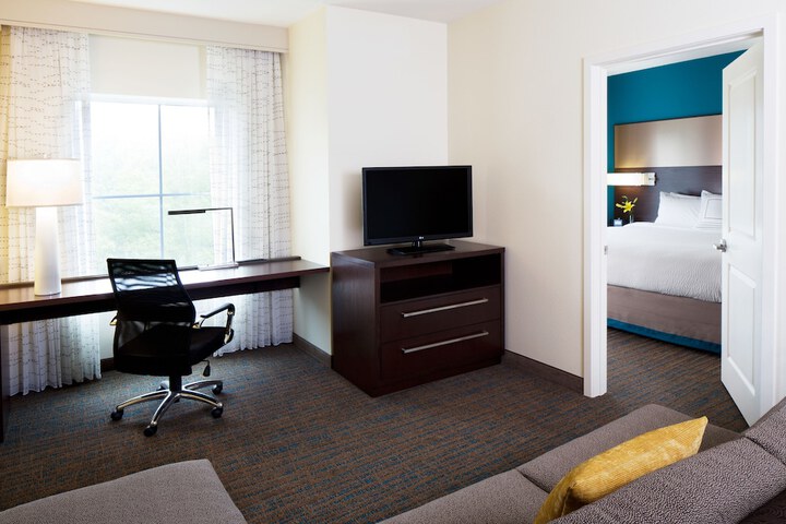 Room 15 of 39