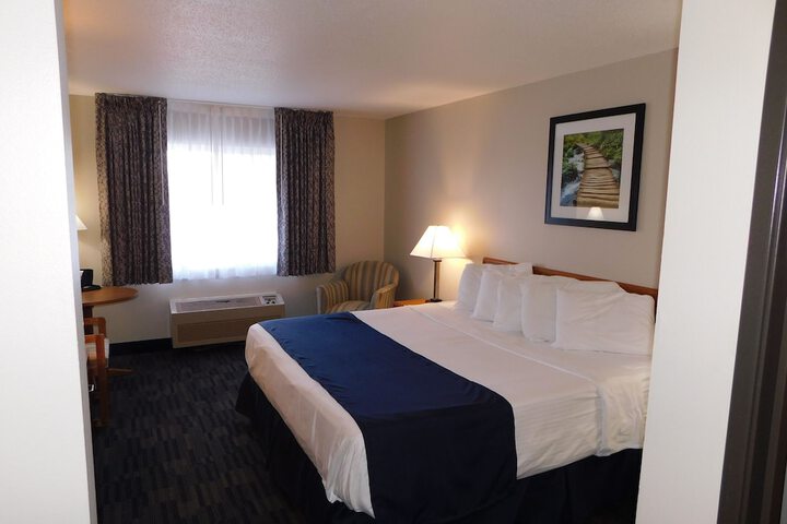 Room 20 of 37