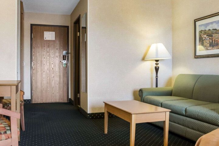 Comfort Inn Jamestown South