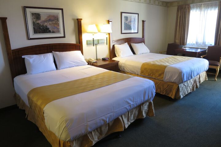 Room 34 of 60