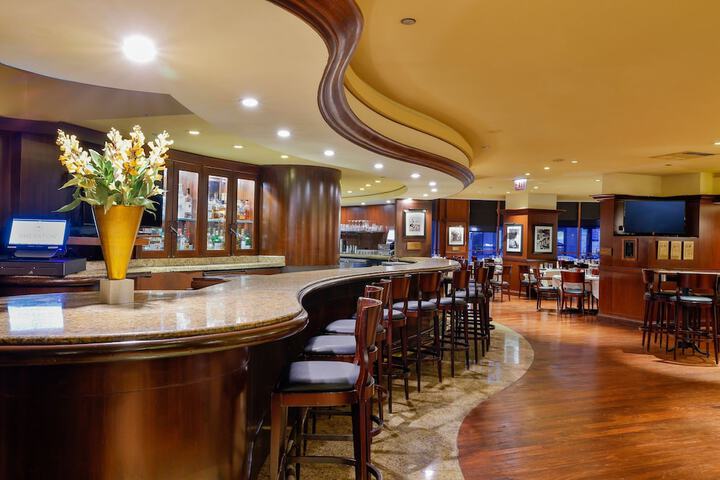 Sheraton Grand Chicago Riverwalk