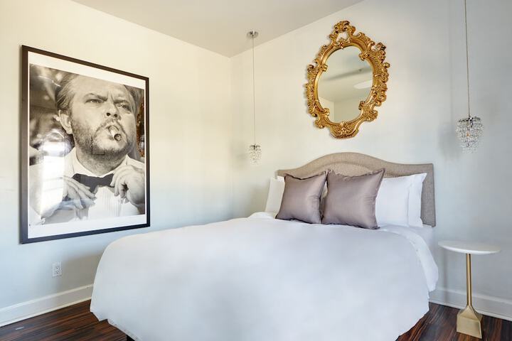 Room 26 of 30