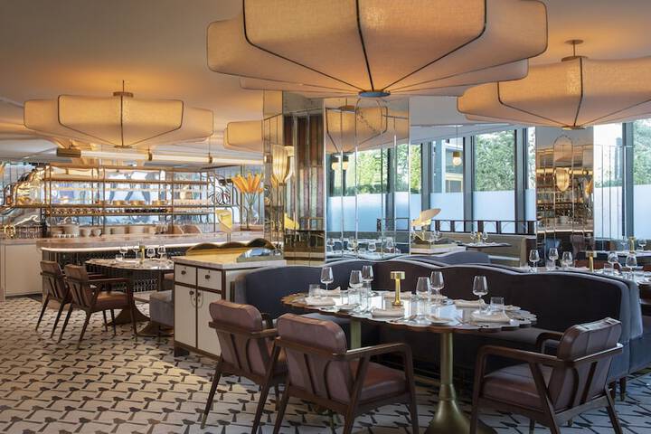 Four Seasons Hotel New Orleans