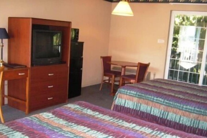 Room 34 of 44