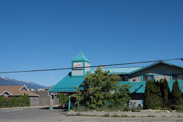 Hotel 2 of 53
