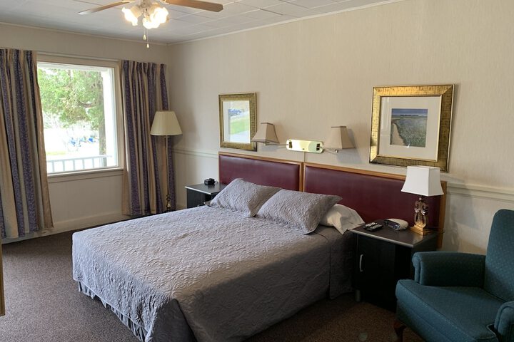 Room 40 of 45