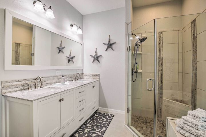 Heated Pool / spa & Dock: Apollo Beach Home on Canal